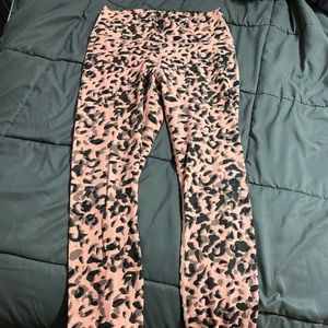 Animal print coral 7/8 leggings